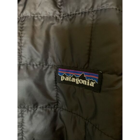 Patagonia Nano Puff Hoody jacket black women's size large NEW WITH TAGS 84223 - Picture 3 of 5